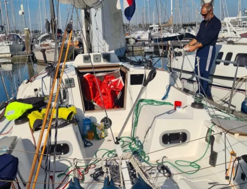 Bora geeft het op