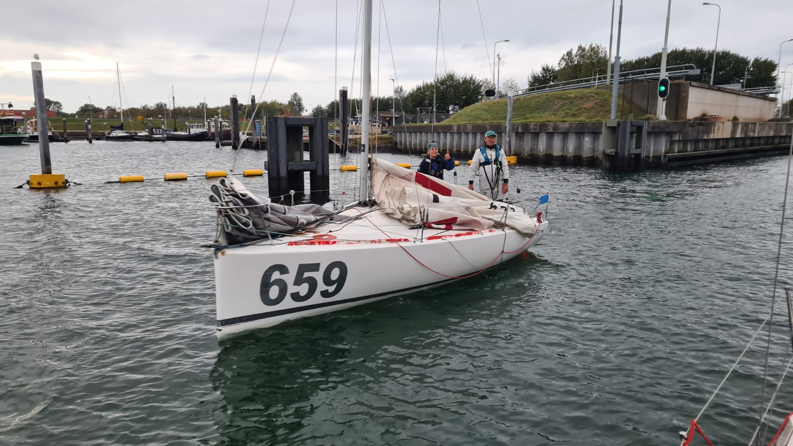 Cooper vertrek sluis Bruinisse